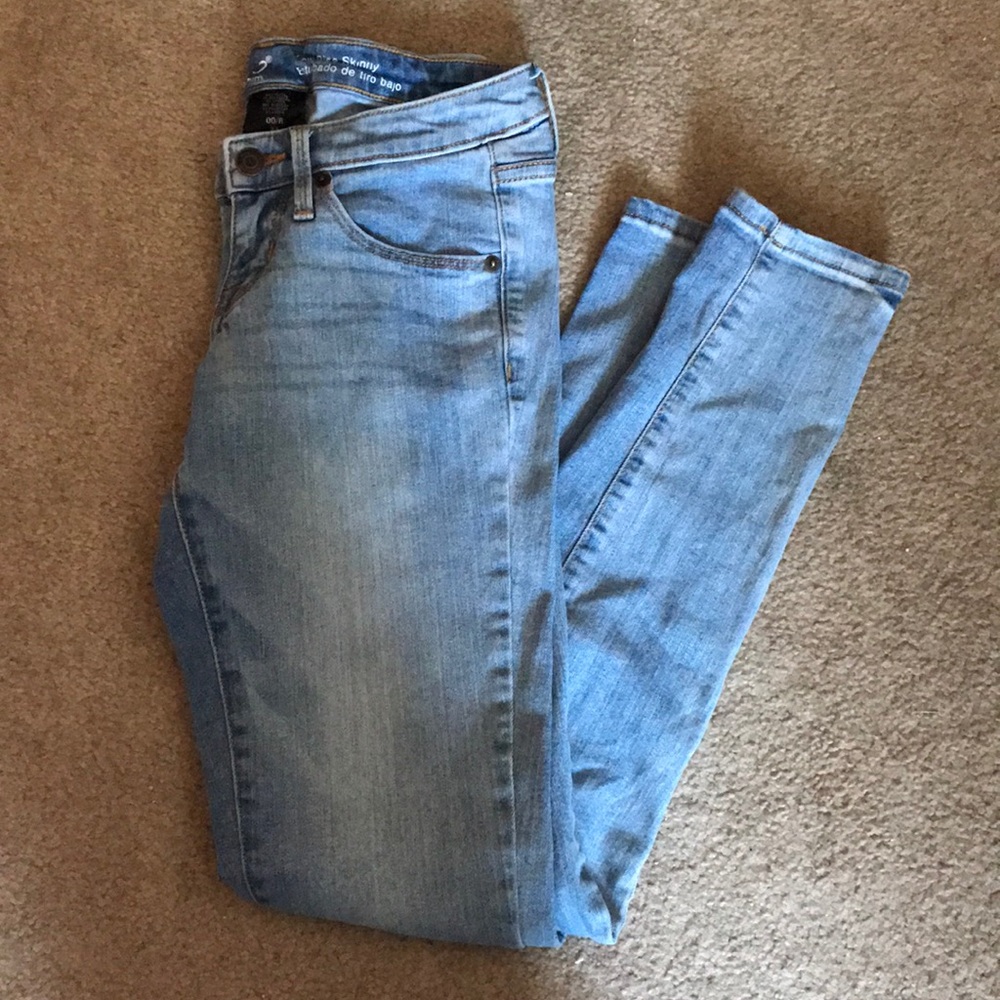 Mossimo low rise jeans